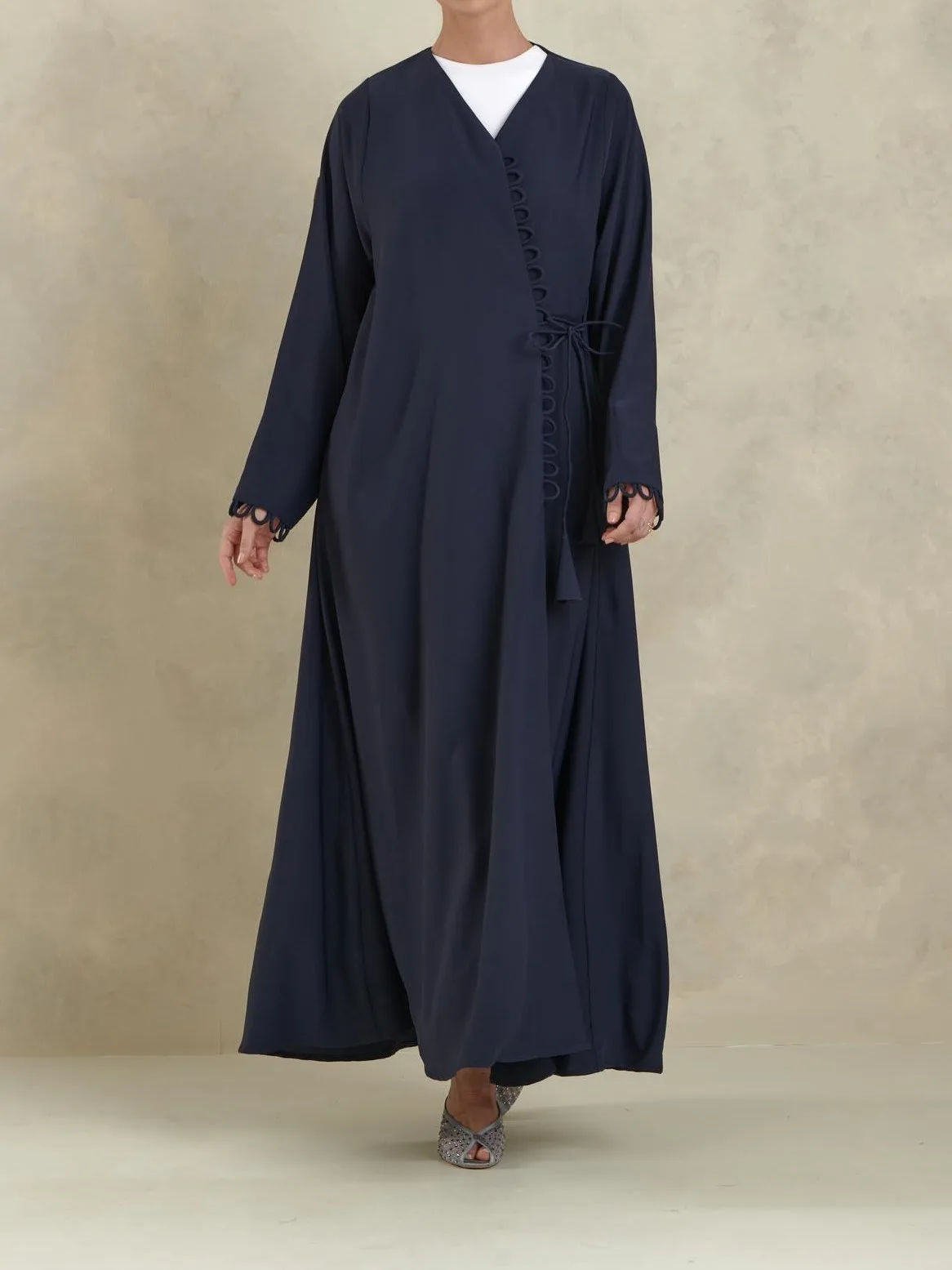 Wrap abaya with side tie and buttons (A183)